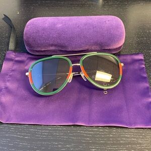 Gucci Women's Pilot Full Rim Gold Frame Sunglasses